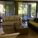 Apartamento A Casa Nera Porto Pollo